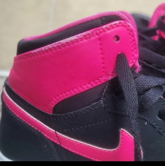Air Jordan 1 Retro High GG 'VIVID PINK' - Picture 7 of 9